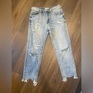BOYFRIEND JEANS